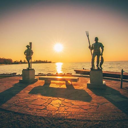 Behouse@Lake Balatonfured Bagian luar foto